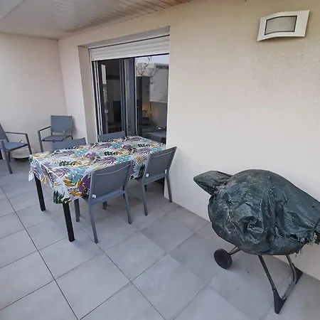 Cosy à Valras-plage 5 Min à Pied De La Climatisé 2 Terrasse Appartamento