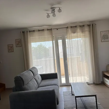 Lägenhet Cosy A Valras-plage 5 Min A Pied De La Climatise 2 Terrasse *